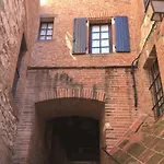 מלון Dans Le Cloitre Saint Salvy A Albi.