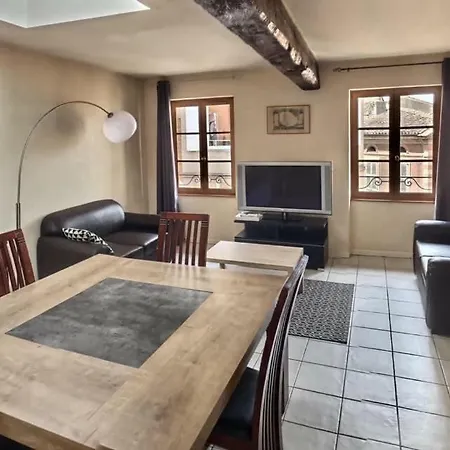 Hotel Dans Le Cloitre Saint Salvy A Albi. Albi